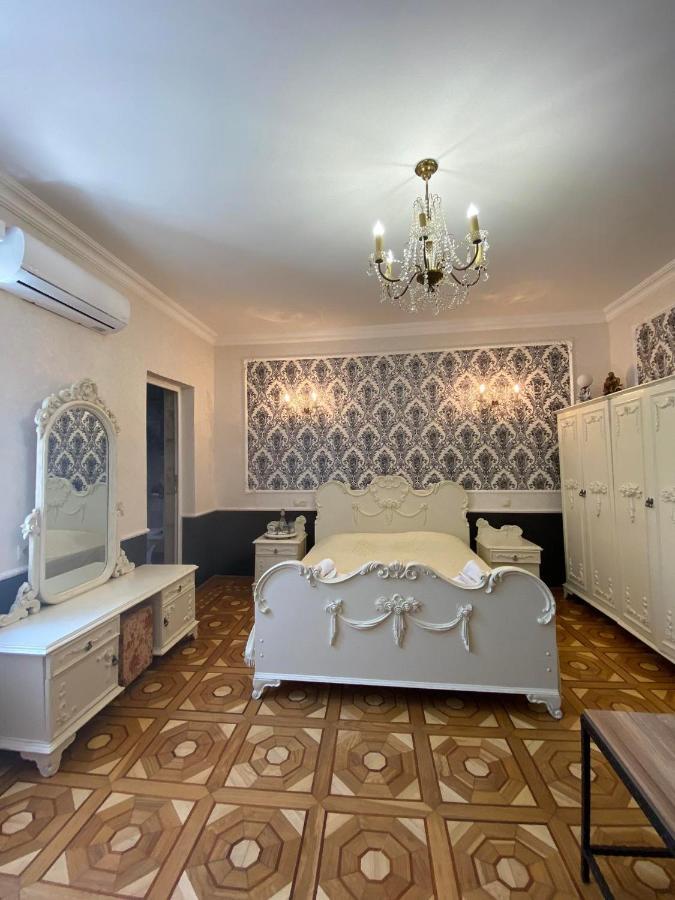 Дом 8 Lägenhet Tbilisi Exteriör bild