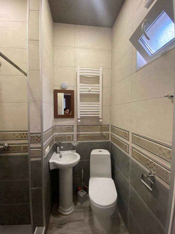 Дом 8 Lägenhet Tbilisi Exteriör bild