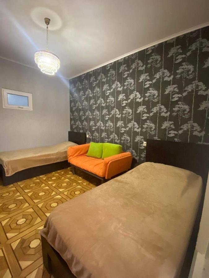 Дом 8 Lägenhet Tbilisi Exteriör bild