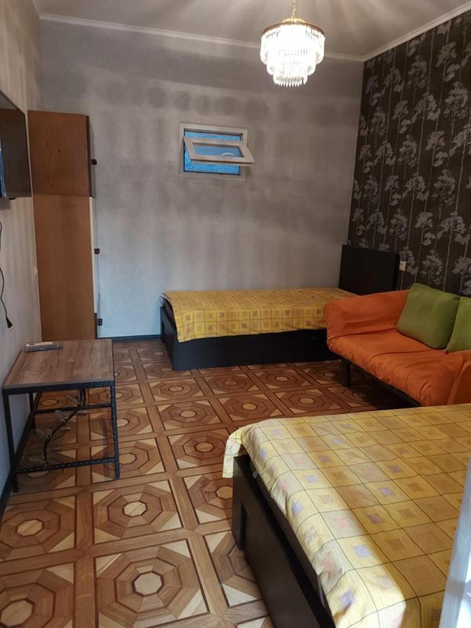 Дом 8 Lägenhet Tbilisi Exteriör bild