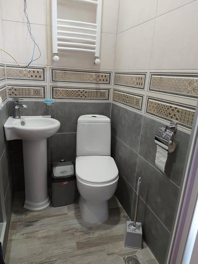 Дом 8 Lägenhet Tbilisi Exteriör bild